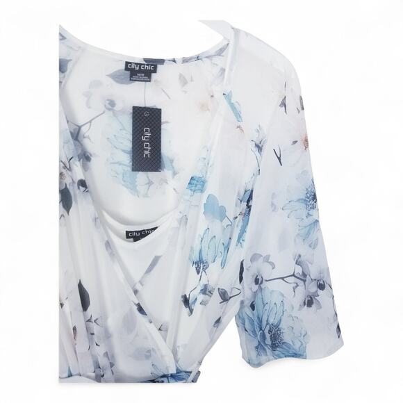 *NEW* CITY CHIC Shy Orchid Maxi Dress Front Wrap Floral Blue Ivory - Size 18 - Picture 4 of 8